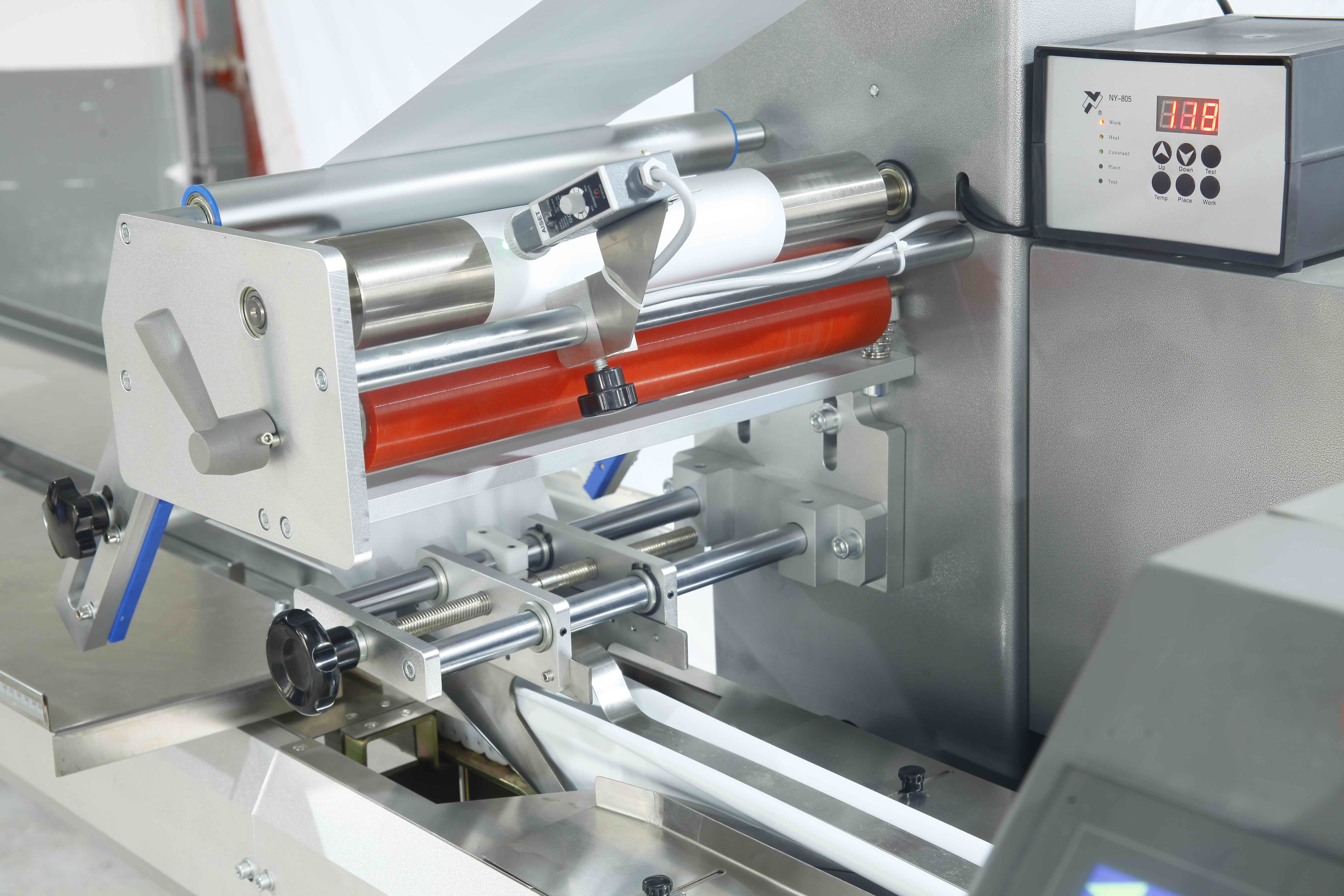 Máquina de embalaje automática de almohadas de alta calidad al por mayor - Zhongshan Xingke Automation Equipment Co., Ltd 7