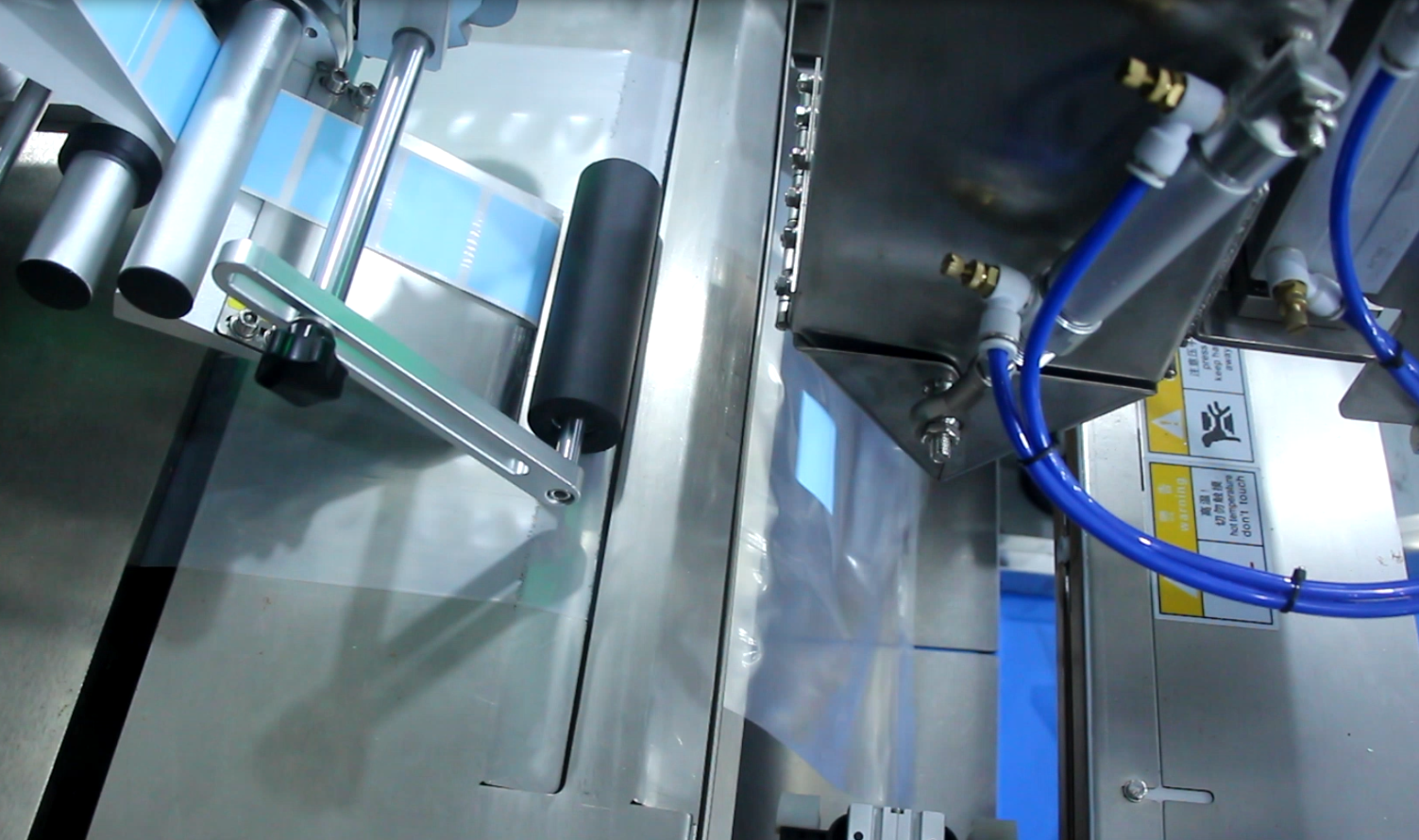 Automatic Packaging Machine with Check Weigher for Furniture Bathroom Fitting Kits 10