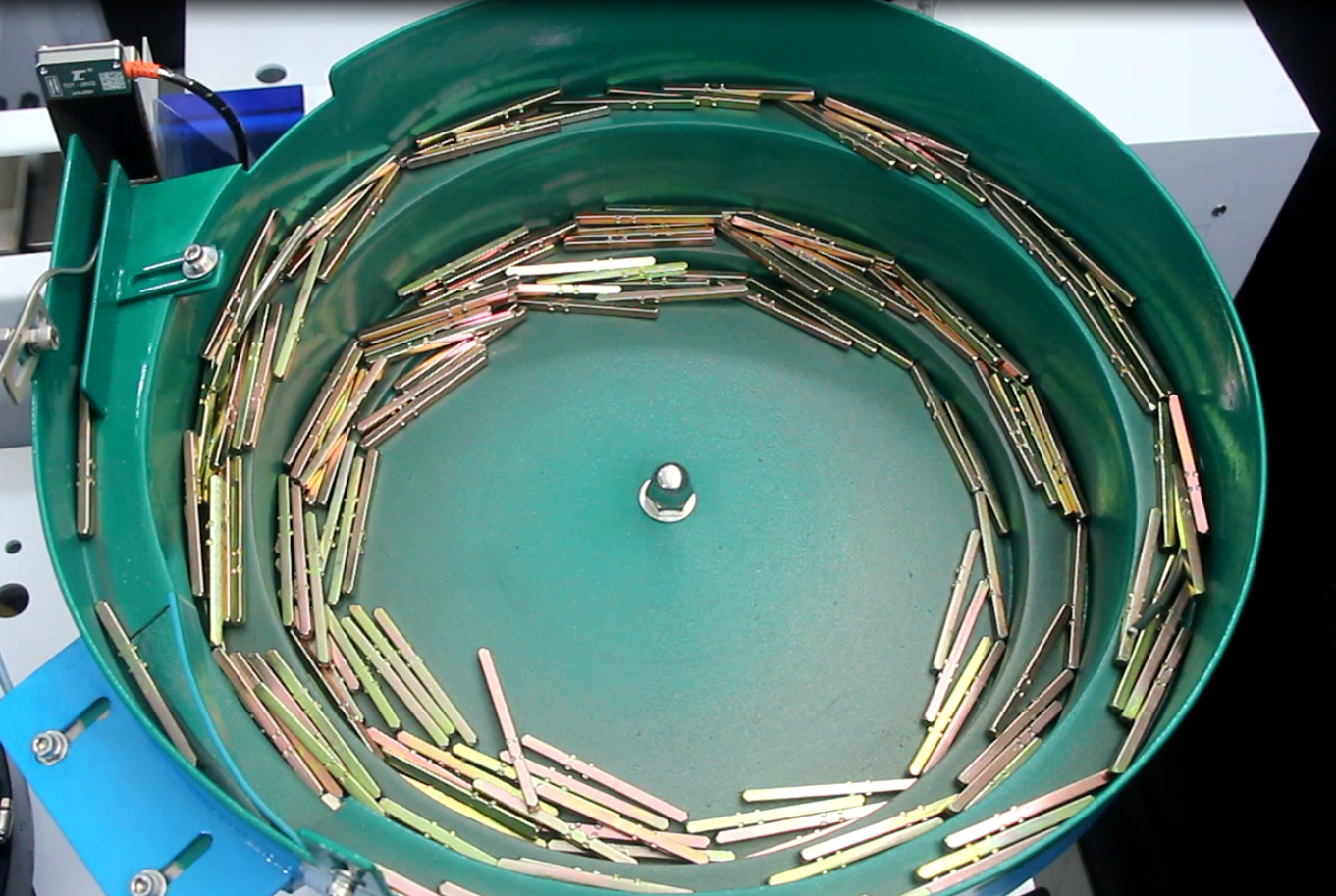 6 Items Furniture Fasteners Bolts Screws Washers Automatic Packaging Machine 11