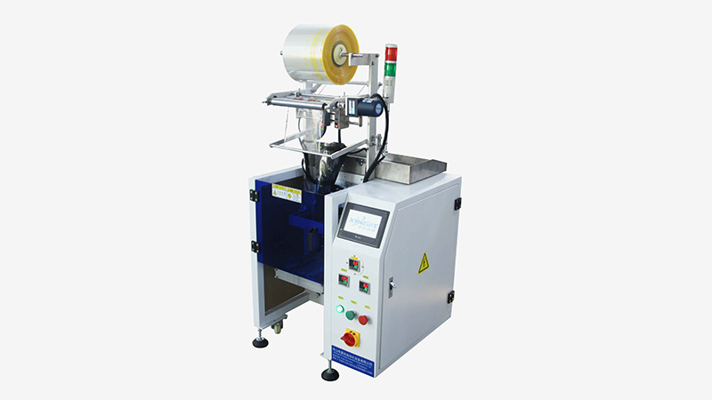 How to use the automatic screw counting packing machine 2