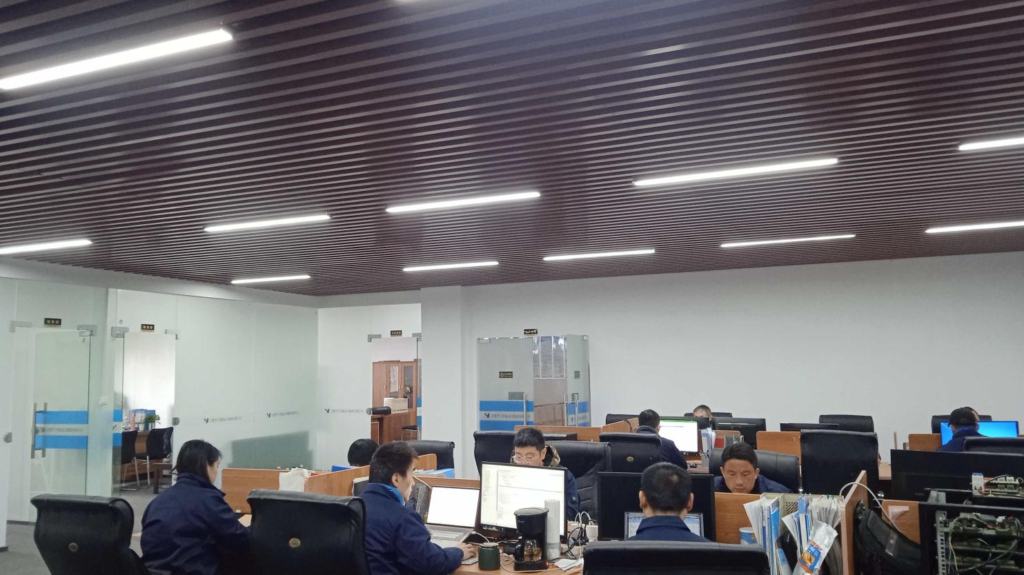 Energie 、 Hybess - Klimaanlagensteuerung Solarpanel System LifePO4 Lithiumbatterie 15 kW 25 kW 30 kW Solar Power Home Storage Battery Cabinet Home Energy Speichersystem 26