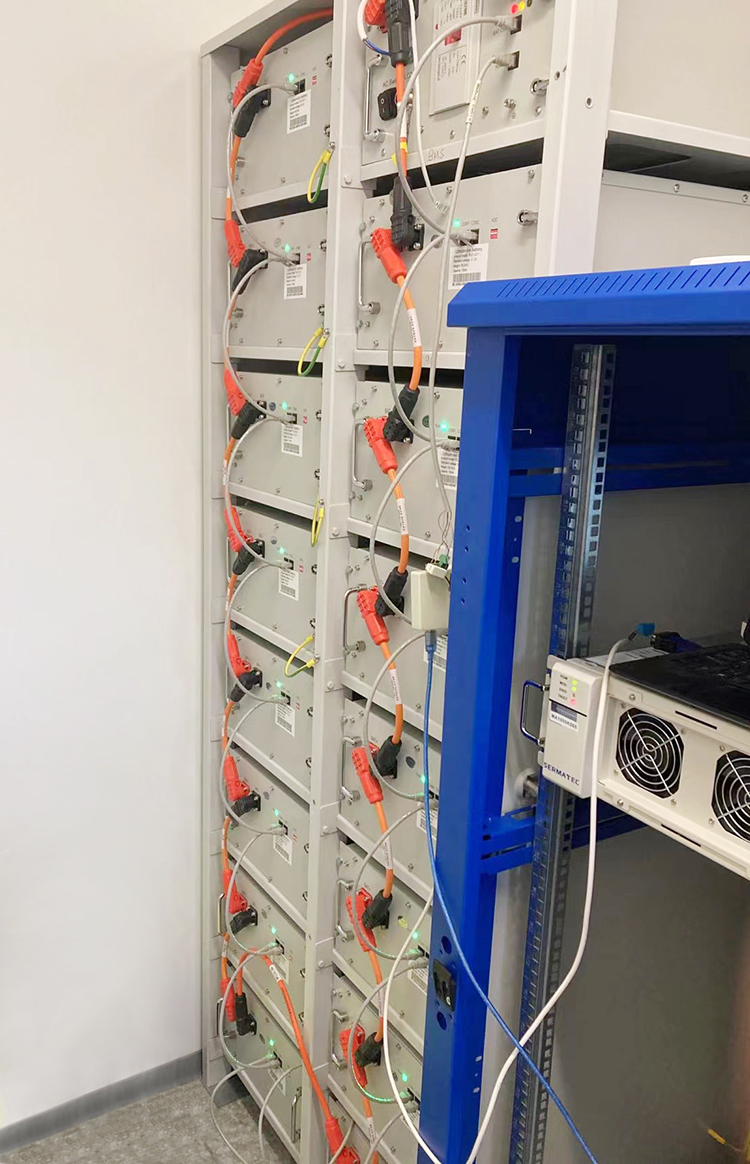 Enerlution 、 Hybess - انخفاض سعر جاهز لشحن ليثيوم ليثيوم أيون قابلة لإعادة الشحن 19