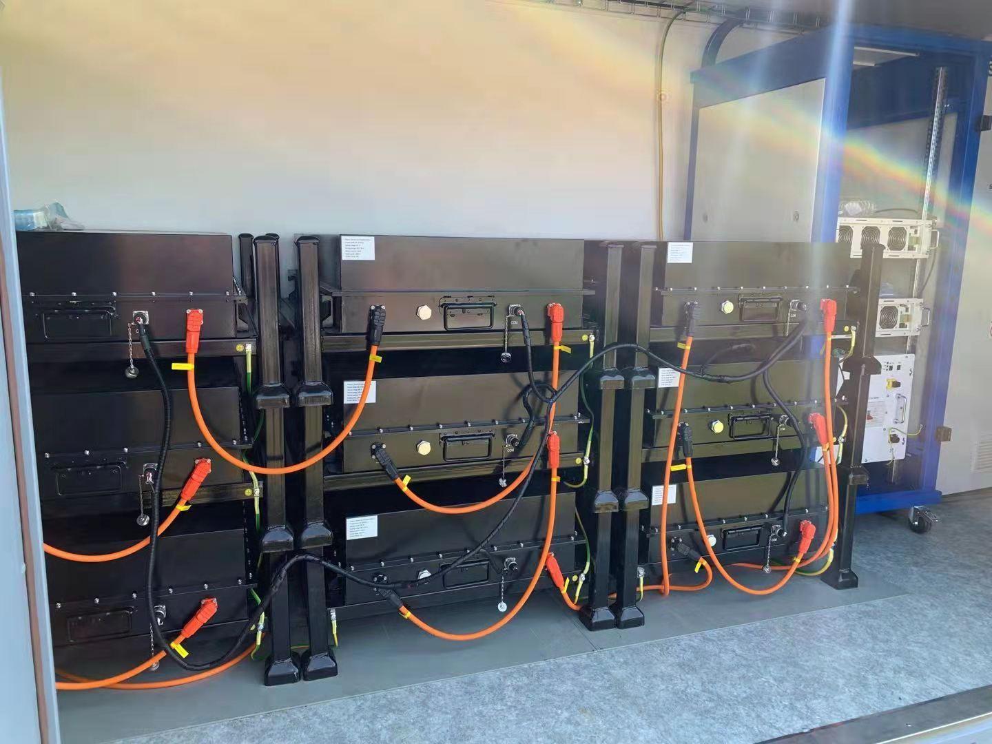 Enerlution 、 Hybess - 100kw Solar Generation 200kwh whay نظام تخزين طاقة بطارية لتخزين البطارية على نطاق واسع لا يتجاوز عددها. 19