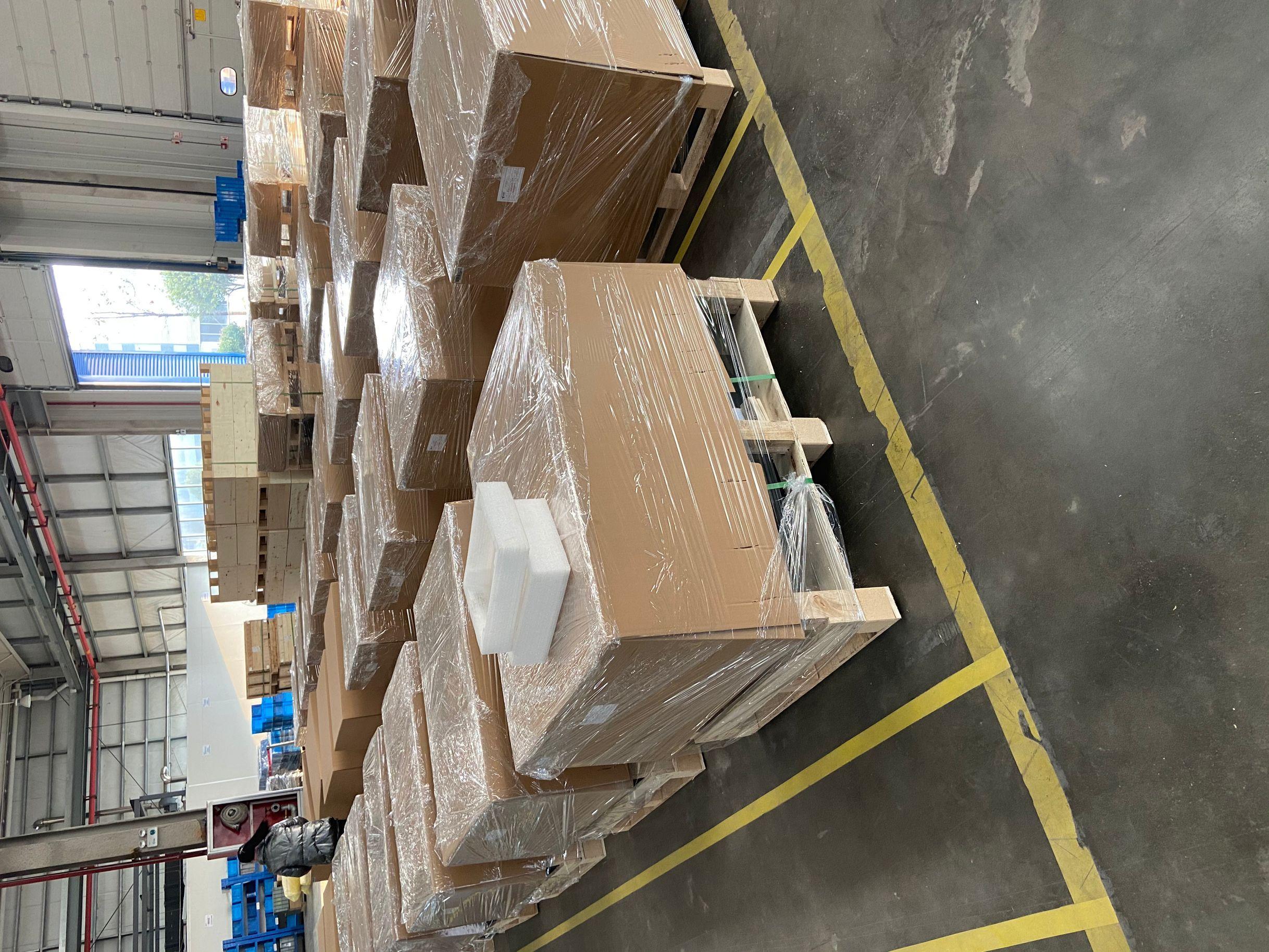 Enerlution 、 Hybess - المصنع يبيع مباشرة 48 فولت ليثيوم شمسي البطارية حزمة بطارية 100ah لاستخدام المنزل مع نظام الشبكة مع 6000+ دورات غير مجاورة 19