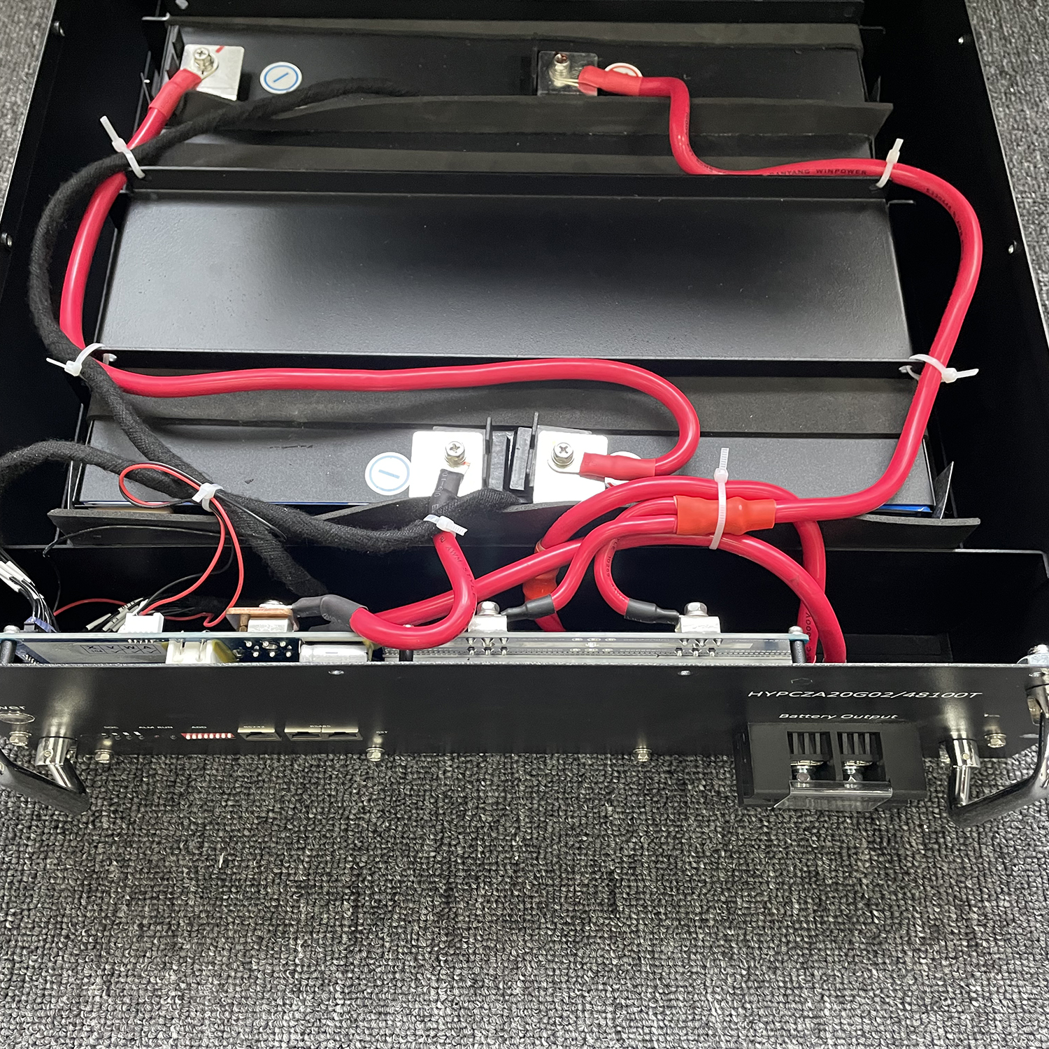 IP54LEPWALL 48V 100AH ​​5KW RACK RACK ENERGY STORAGE SYSTEM LITHIUM IONE BATTERIES LIFEPO4 بطارية الفوسفات 11