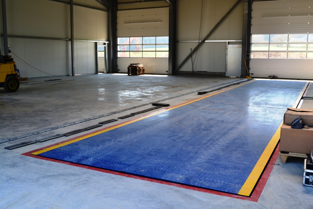 Santwell - 3x18m /3x24m 60t 80t 200t La carga de tamaño se puede personalizar a escala de camiones electrónicos inteligentes otros otros 12