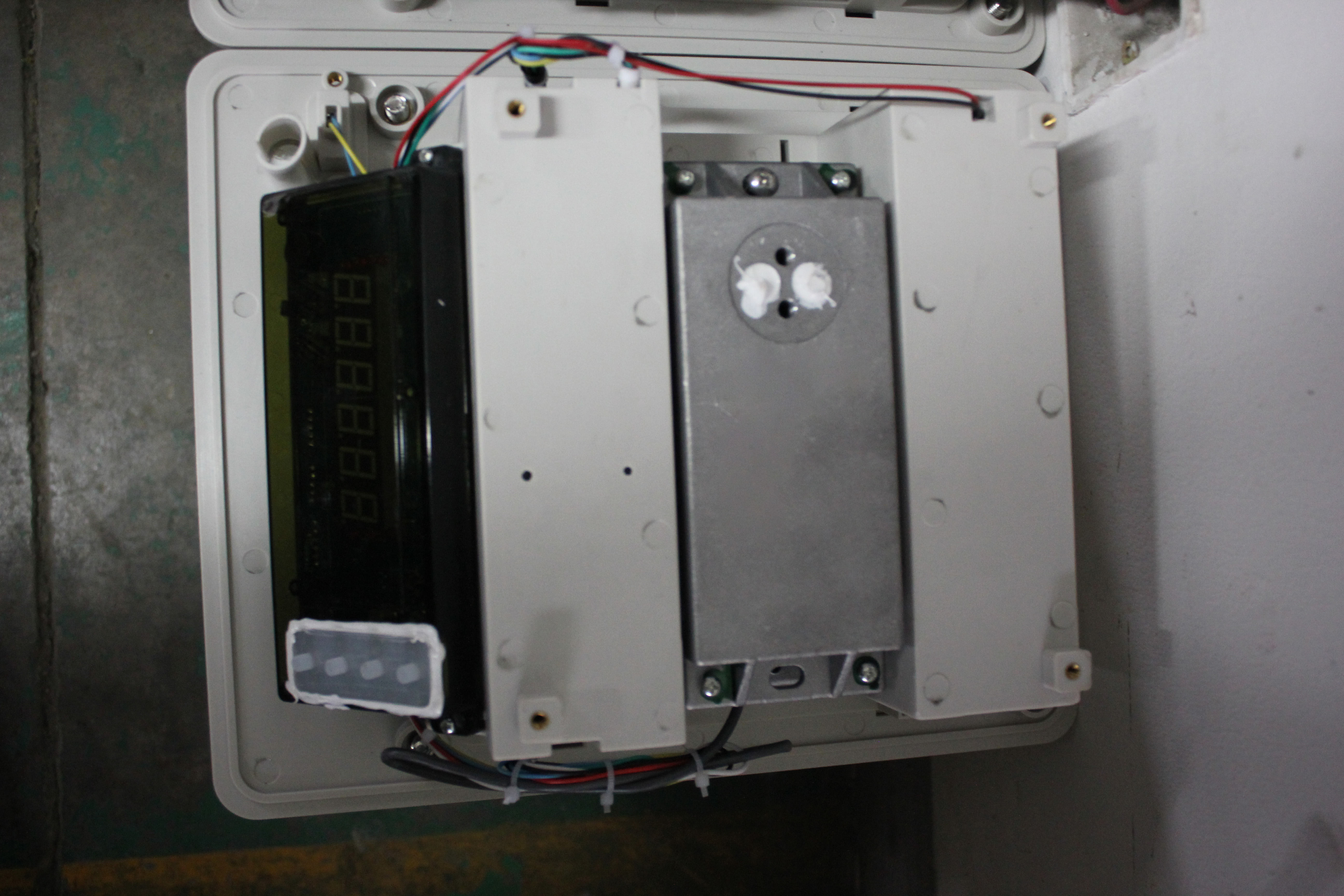 SANTWELL - Medicina de plástico digital de pantalla de doble pantalla WFA Besaje de balance de escala impermeable 11