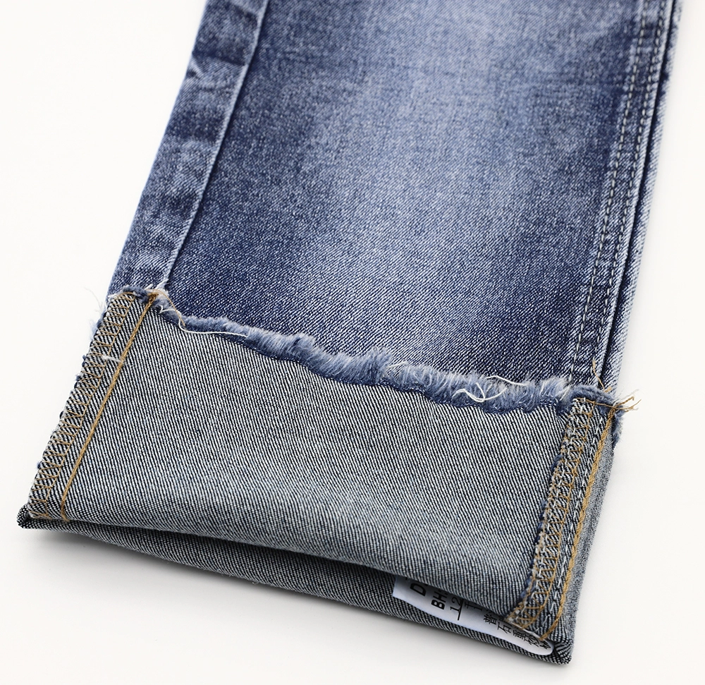 190C-3 high stretch twill denim fabric with  68%Cotton   29.5%Poly   2.5%Spandex 5