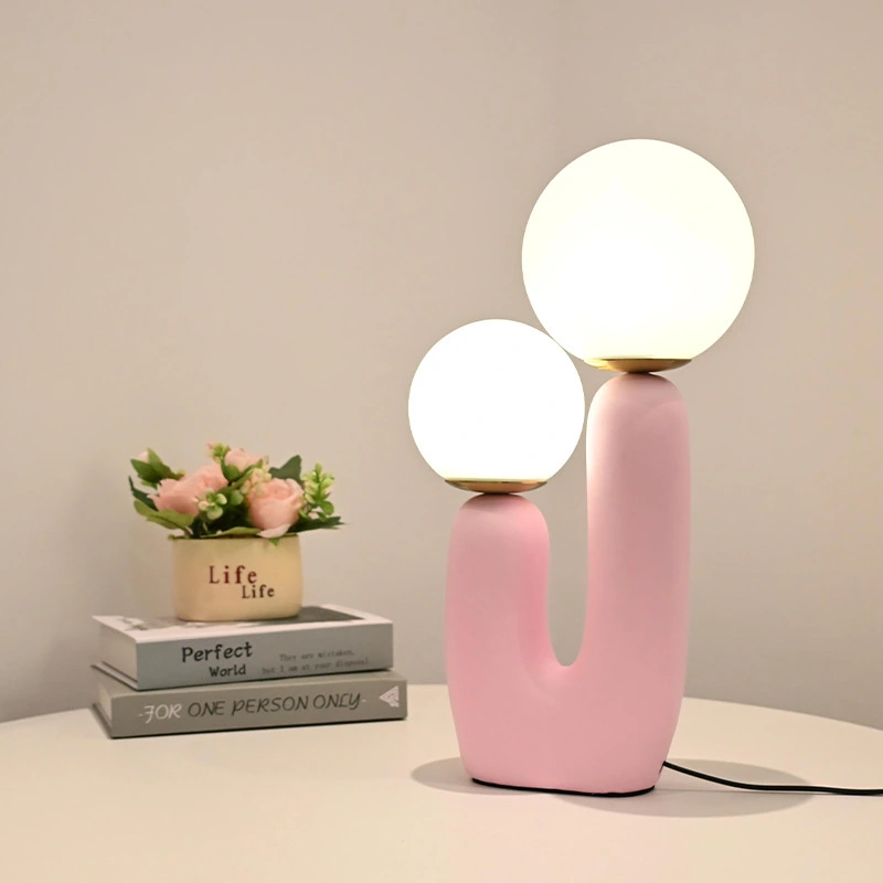 Lampe de chevet double tête simple et unique, luxueuse et lumineuse 1
