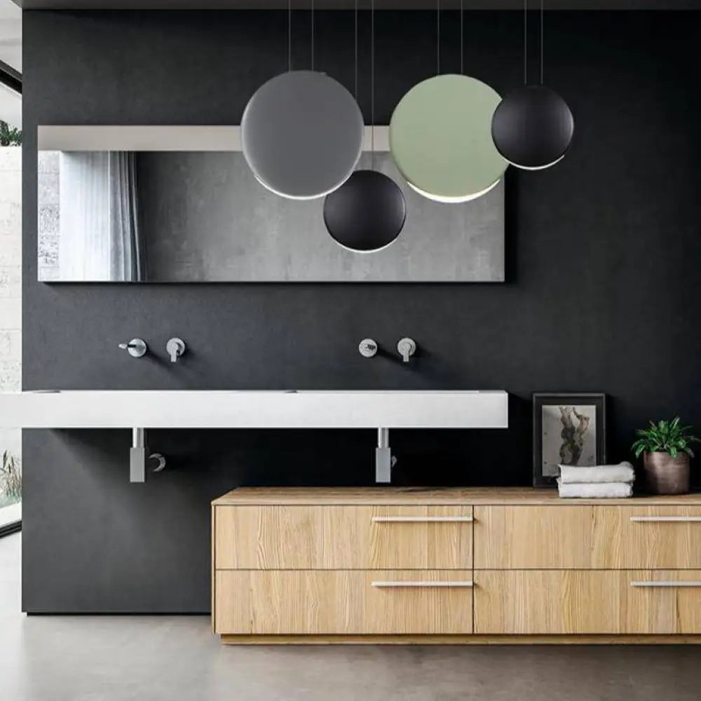 Минималистичный подвесной светодиодный светильник в форме диска – современная круглая подвесная лампа для кухни, столовой и спальни. 1