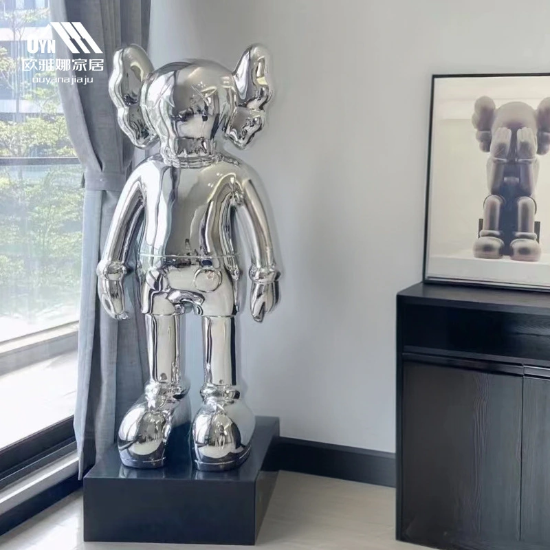Poupées, marionnettes à main, maquettes, poupées KAWS 1