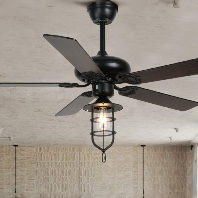 Ventilador de techo industrial vintage con luz náutica enjaulada, ventilador retro americano de 5 aspas para sala de estar, restaurante y cafetería. 1