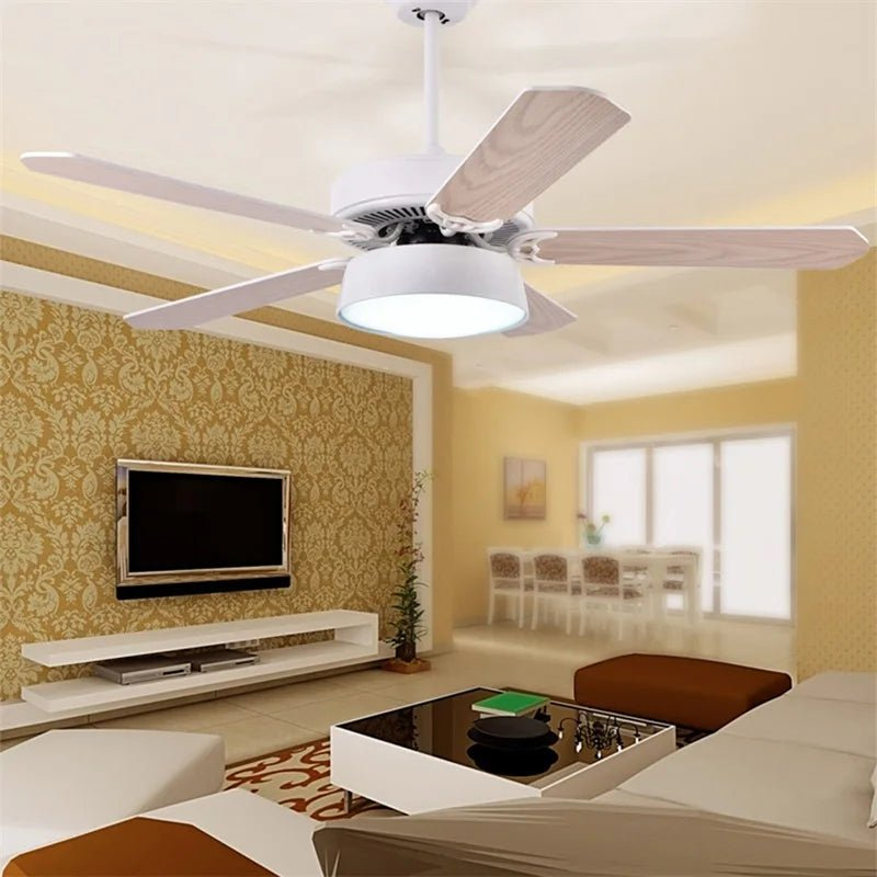Ventilateur de plafond moderne blanc avec éclairage, pales en bois clair et abat-jour LED intégré pour salon et chambre à coucher HTD-538-960 1