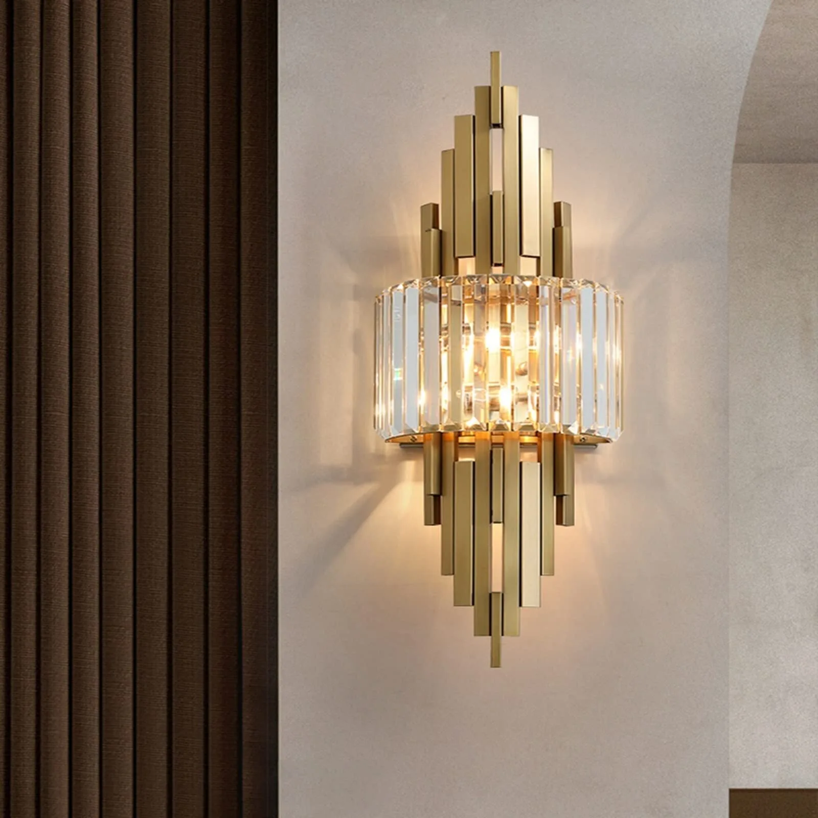 Applique murale LED moderne et minimaliste Art Déco en cristal, idéale pour une chambre, une table de chevet, un salon ou tout autre mur d'appoint (HTD-IWCR400A42). 1