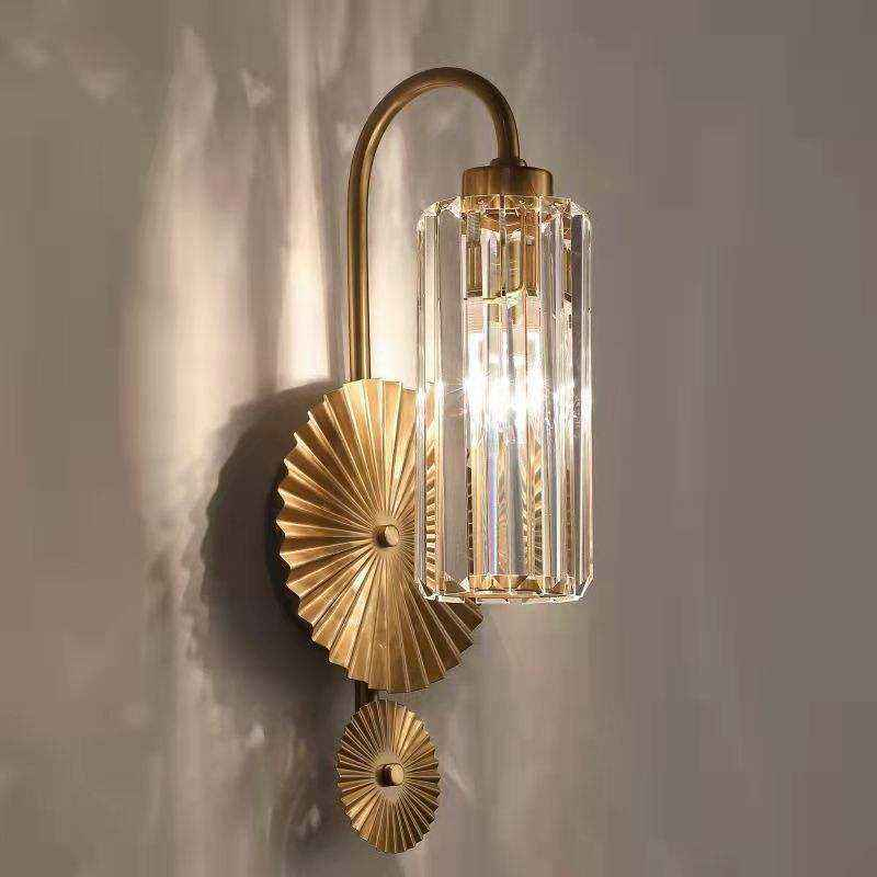Applique murale LED vintage en cristal et feuille de lotus dorée, idéale pour une décoration rétro dans un salon ou une chambre (HTD-IWCR400A74) 1
