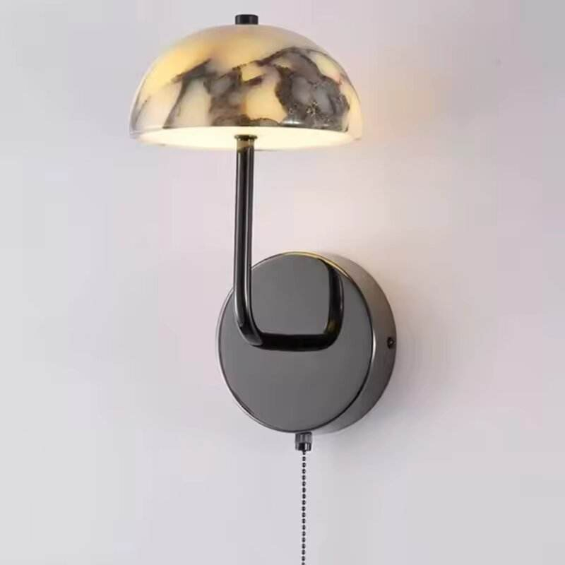 Applique murale moderne en marbre avec bras en métal noir et chaînette pour la décoration intérieure HTD-IWST4006640 1