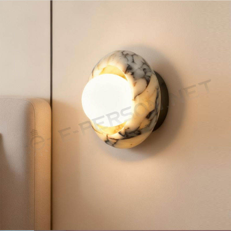 Applique murale moderne en marbre avec globe en verre opaque pour chambre ou salon HTD-IWST4006641 1