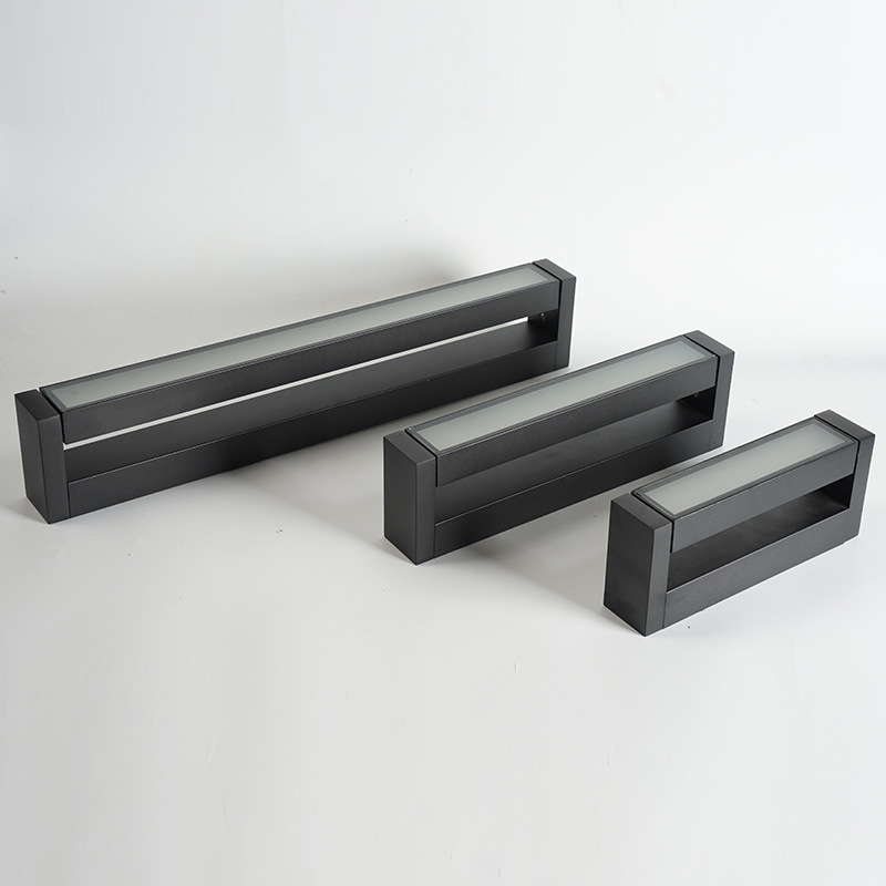 Serie de apliques de pared exteriores rectangulares modernos, aplique lineal ajustable 360° con panel de vidrio esmerilado, 3 tamaños disponibles, negro, blanco y gris, HTD-EW4416 2