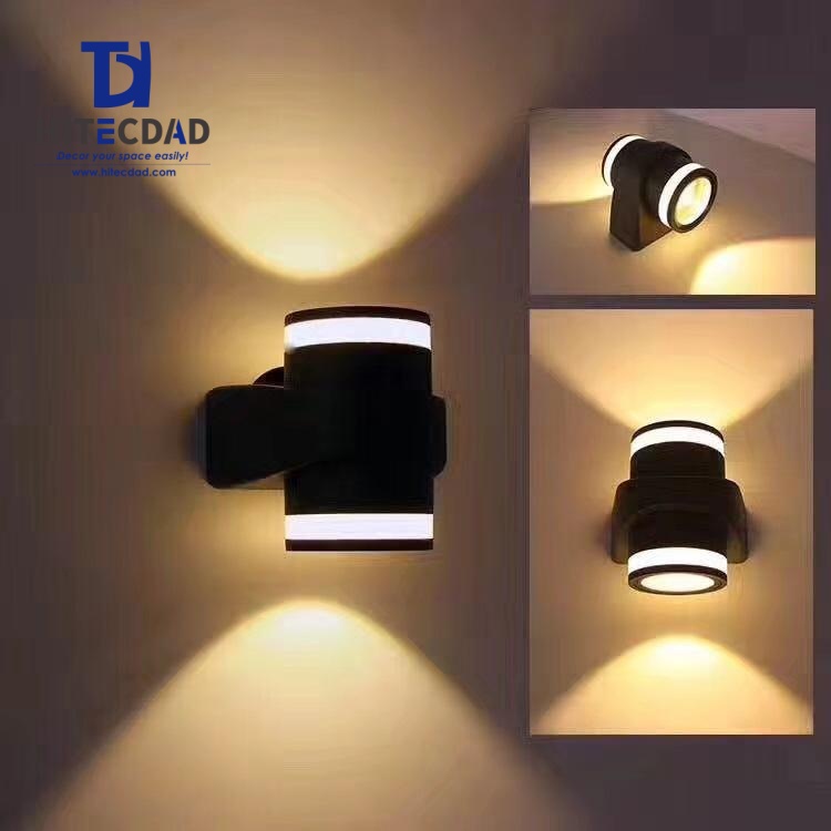 مصباح جداري خارجي عصري مزدوج الأسطوانات، هيكل أسود مائل مع إضاءة علوية وسفلية، مصباح LED بقوة 10 واط، مقاوم للماء بمعيار IP65، HTD-EW4615 2