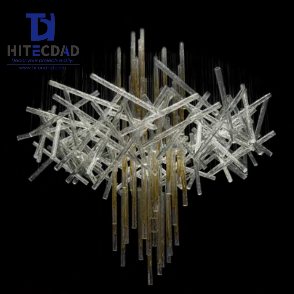Lustre moderne de luxe abstrait en tubes de verre, suspension artisanale en ambre et transparent pour hall d'hôtel ou villa à haut plafond, avec tubes de verre abstraits. 1