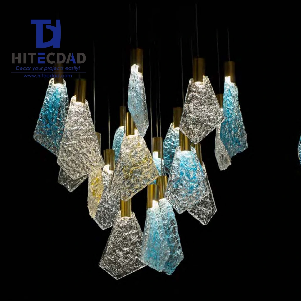 Lustre moderne et luxueux en verre soufflé à la main, orné d'un motif iceberg coloré et de diamants taillés, idéal pour hôtels et villas. 1