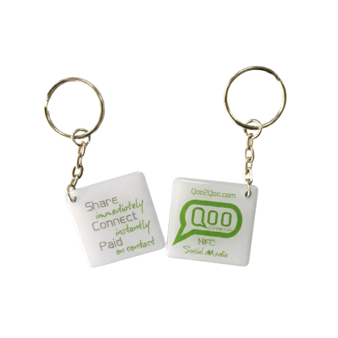 Llaveros personalizados NFC de epoxi para redes sociales 1