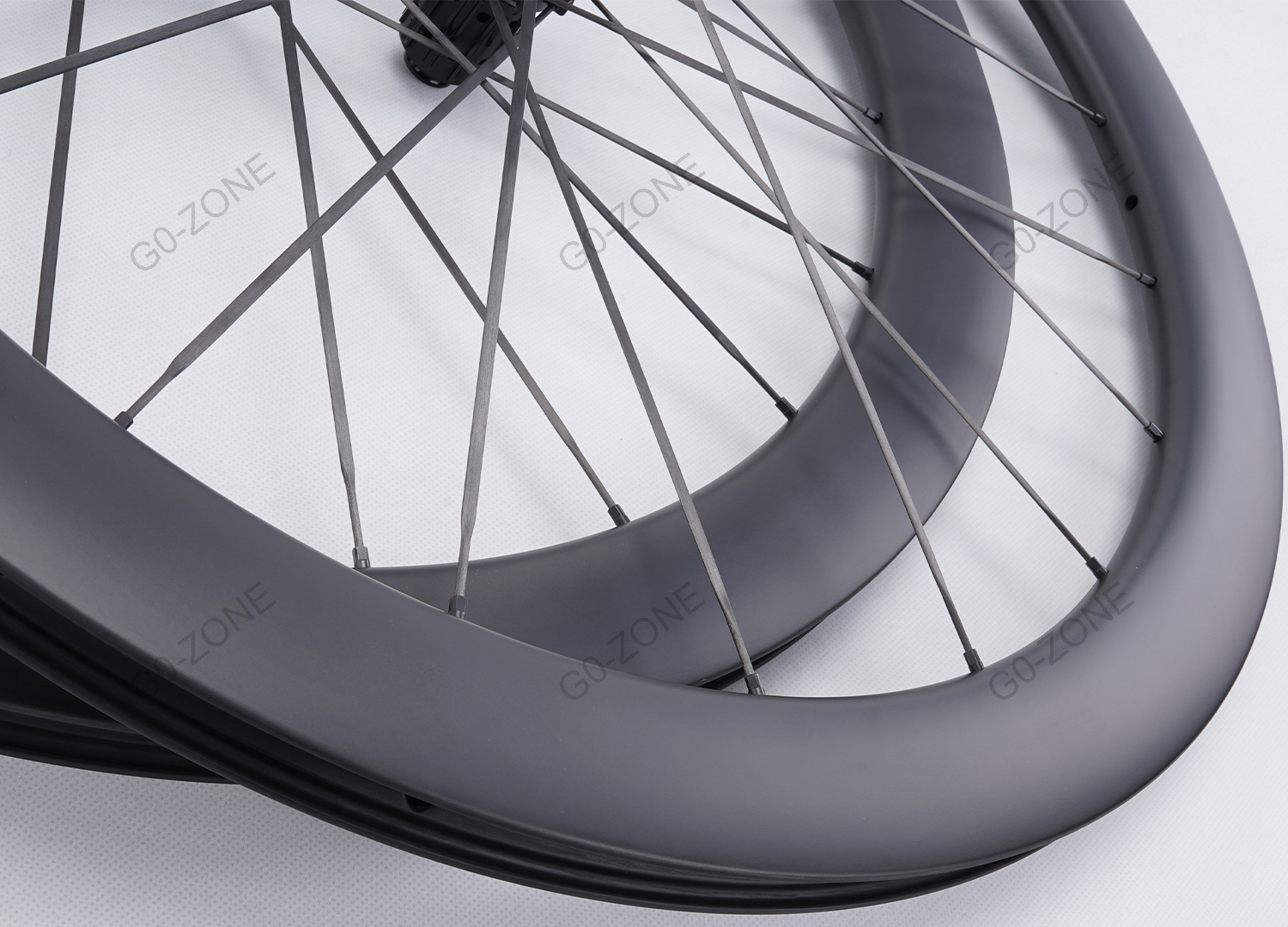 中国 700c 超軽量 1135g カーボンスポークホイール ディスクブレーキ