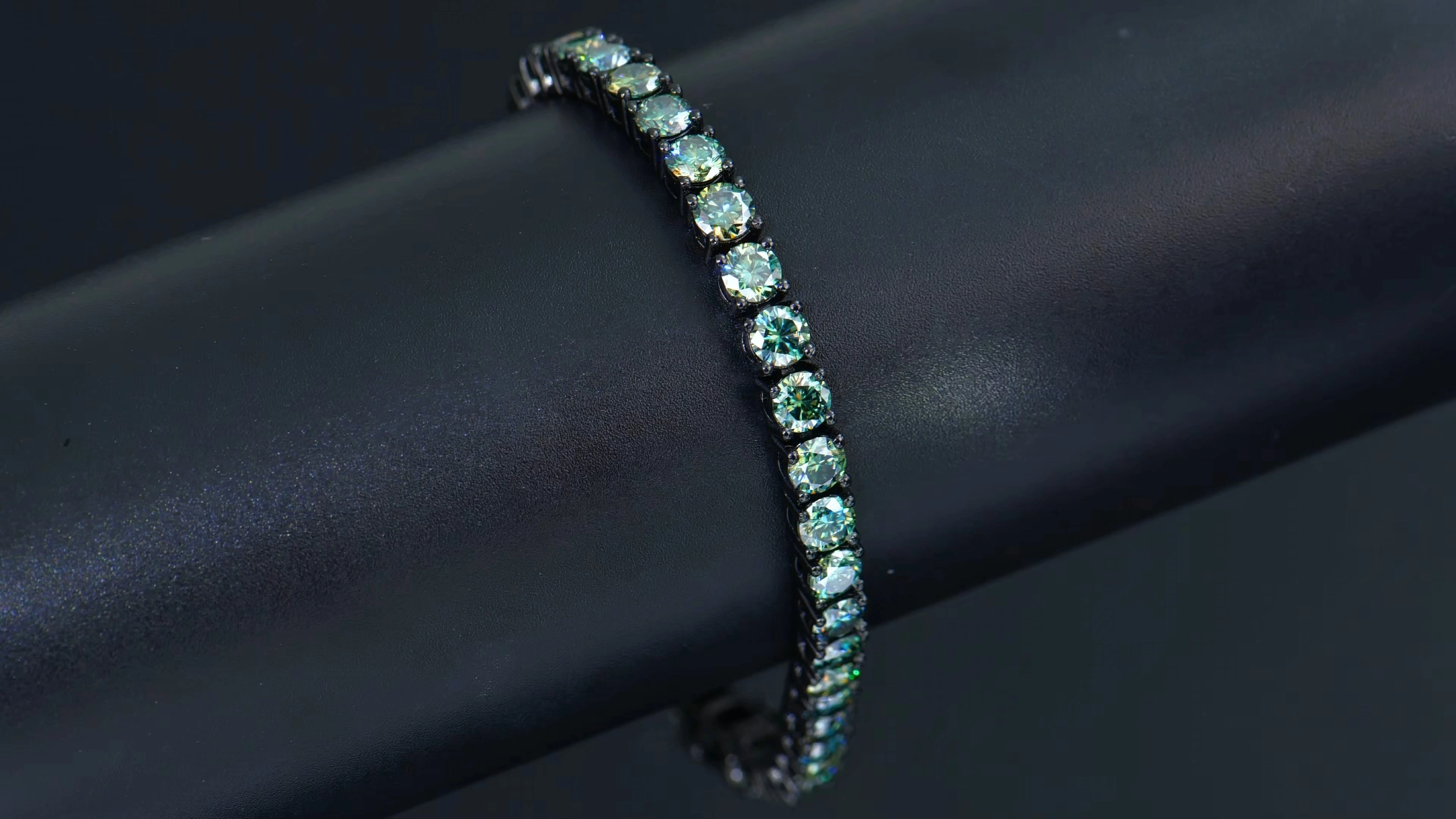 Green Moissanite Tennis Bracelet 925 Silver Black Gold Plated 4mm for Men Women 1