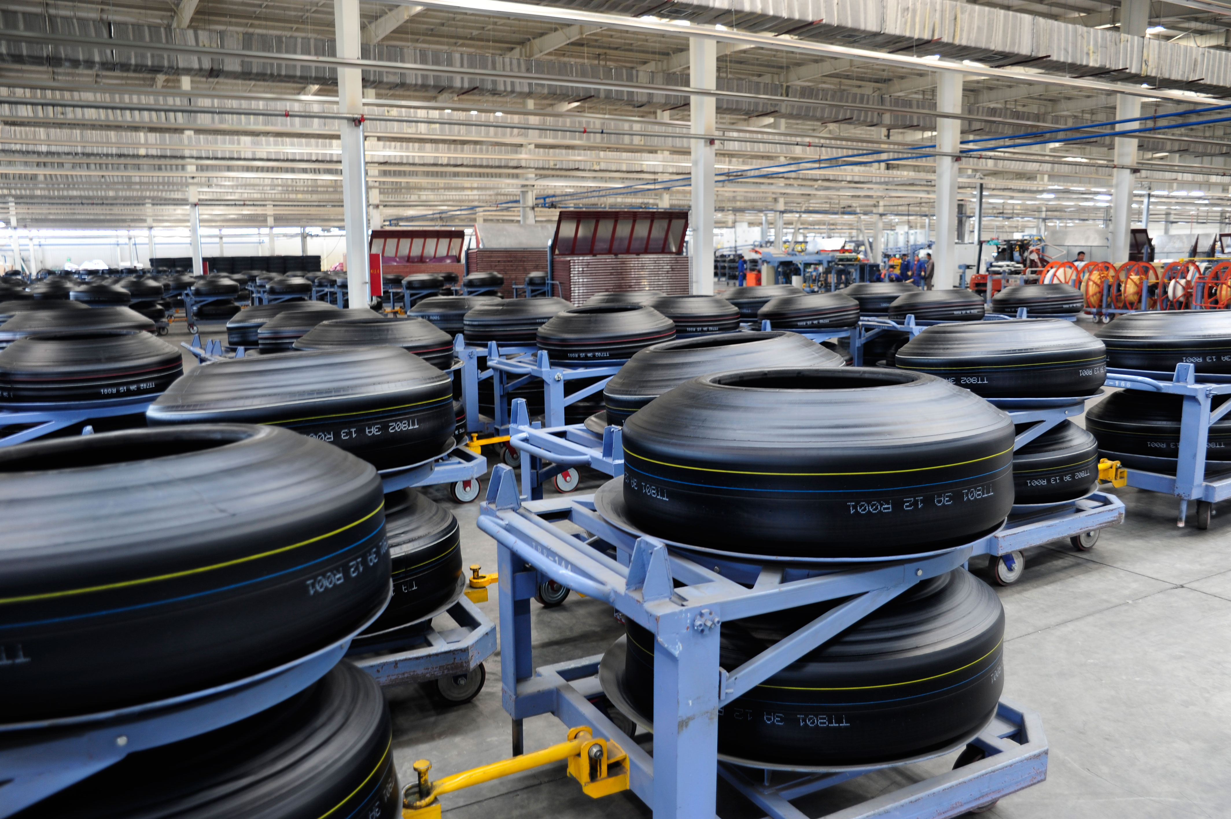 الشوط - 295/75R22.5 الإطارات الشعاعية للشاحنات والحافلة 18