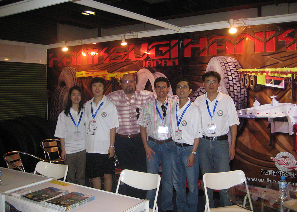 Hanksugi gick med i nästan alla professionella däckshower över hela världen 5