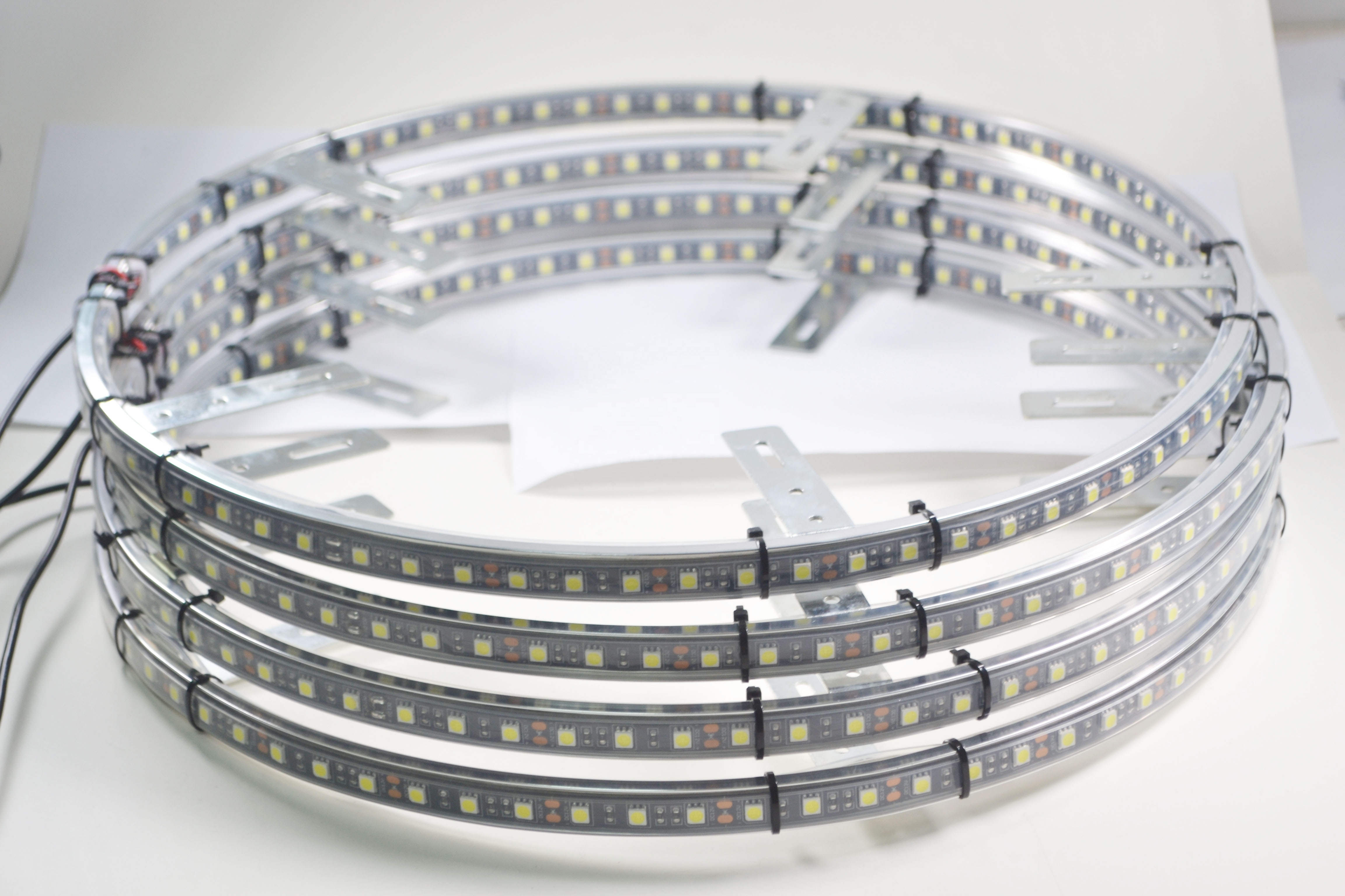 4pcs 15.5 /17 inch double side IP68 Brightest WHITE LED Wheel Lights remote Pure White Wheel Rim Lights 12