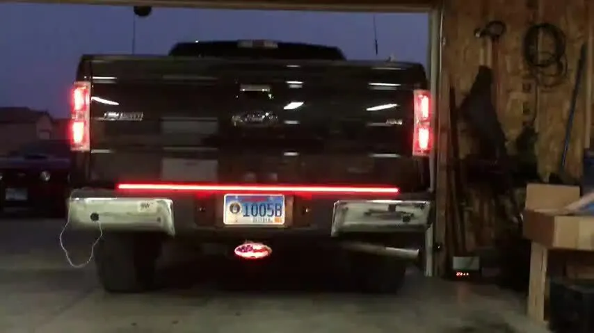Kingshowstar - 12V pickup led tailgate light bar truck brake light strip bar with red brake amber turn function led auto tailgate light 1