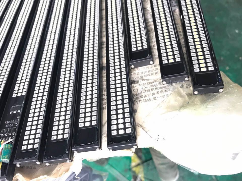 48 Night Raider Scanning Brake Light LED Tailgate Bar w/ Reverse & Turn Signals 14