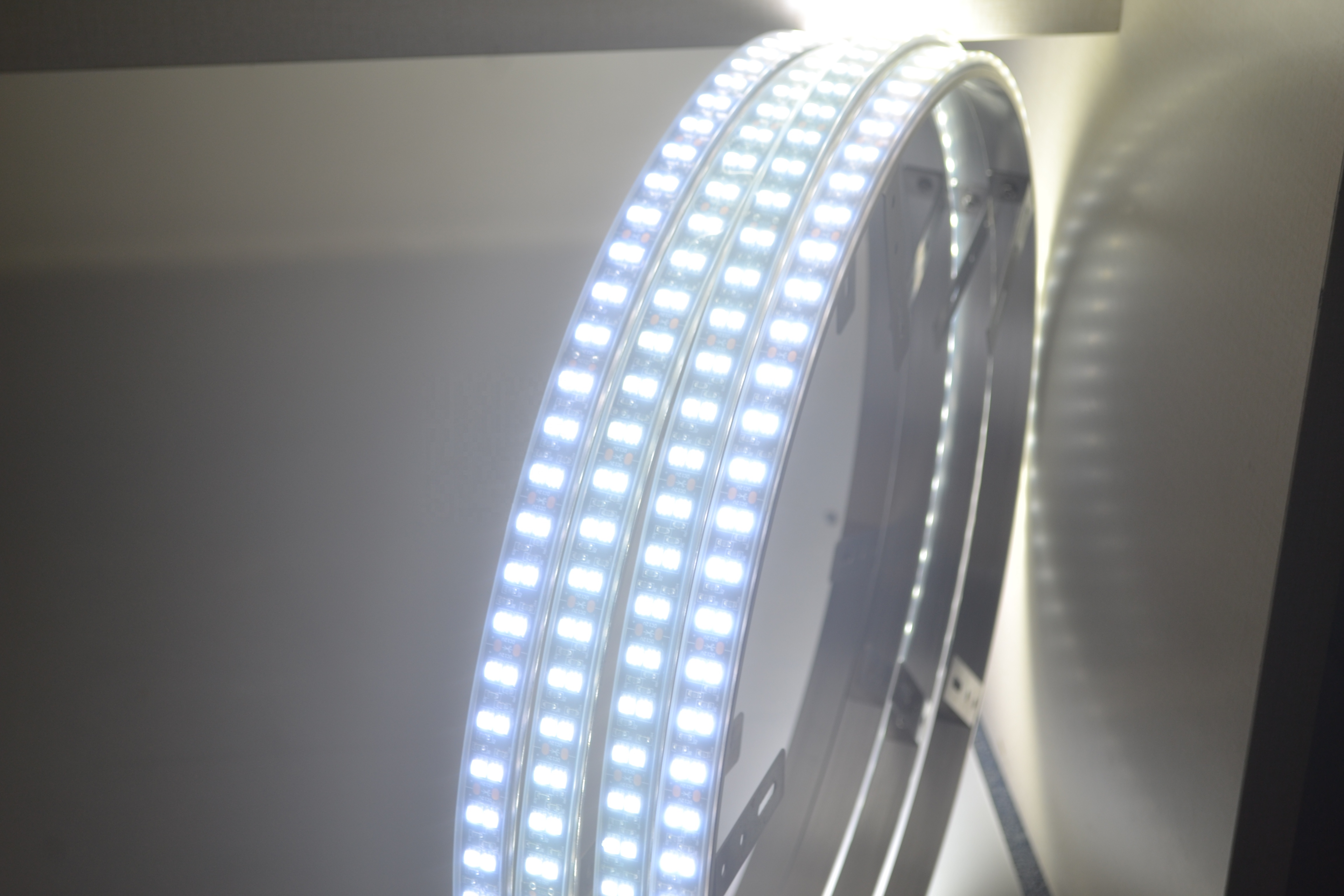 Kingshowstar - Brightest Double LED Pure White Dual Row Flow IP68 Rims Wheel Ring Lights white wheel light light 12