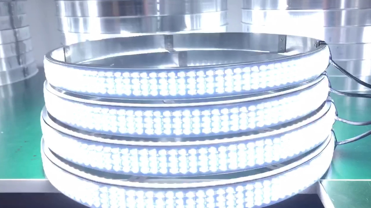 Professional 4pc 17” Top 4 Row 4752 LED Yellow / White Wheel lighting kit 3