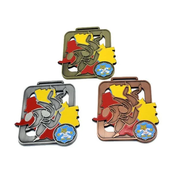Noble 3D Engraved Logo Antique Gold Silver Bronze Metal Medal For Souvenir Gifts 1