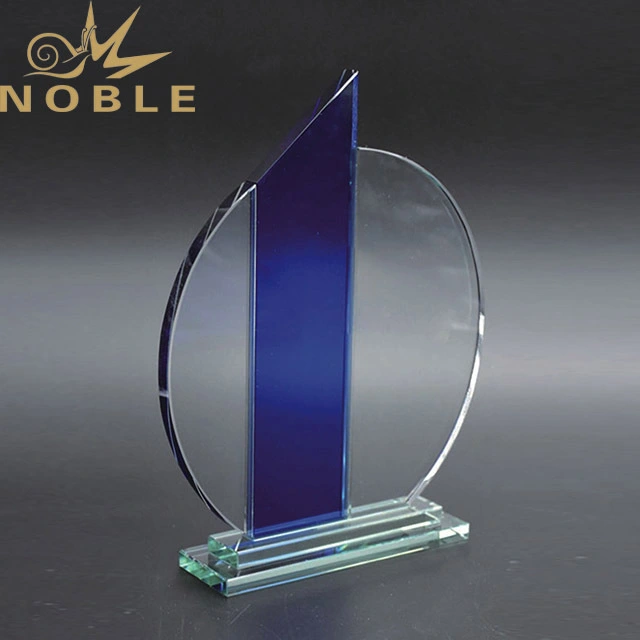 2019 Noble High Quality Customized Wholesale Glass Crystal Trophy Award 1