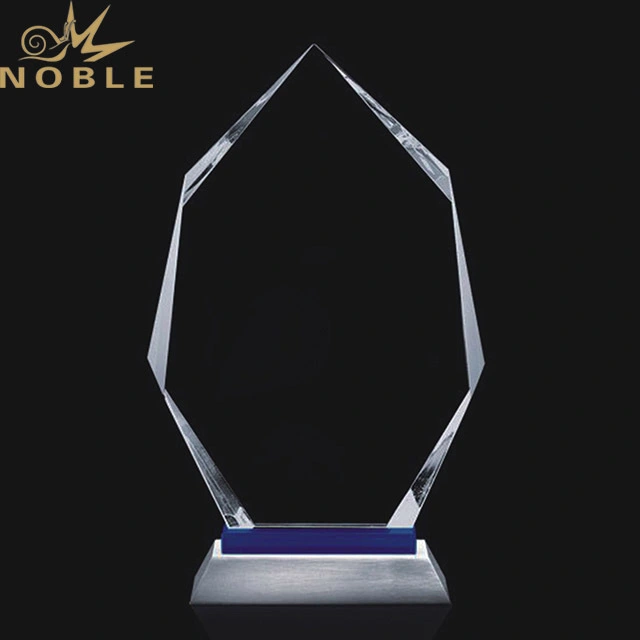 2019 New arrival Cheap Customized White and Black Crystal Trophy in China 1