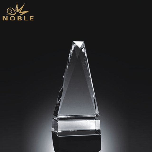 High Quality Custom Crystal Peak Award 1