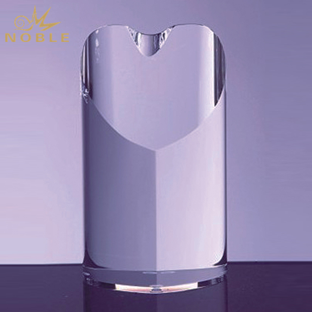 New Design K9 Crystal Heart Shape Tower Trophy 1