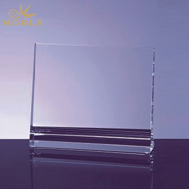 New Design Crystal Vertical Plaque 1