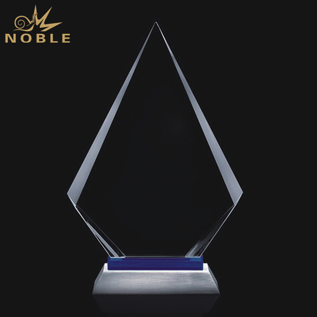 Hot Sale Crystal Flame Award On Silver Metal Base 1