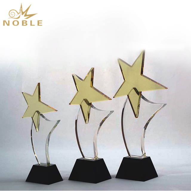 High Quality Golden Star Crystal Trophy 1