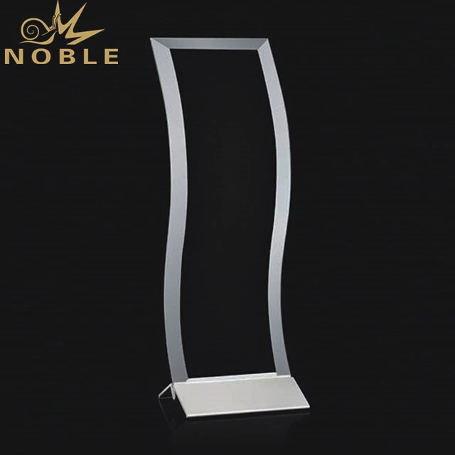 High Quality Clear Trophy Award Customized Design 1