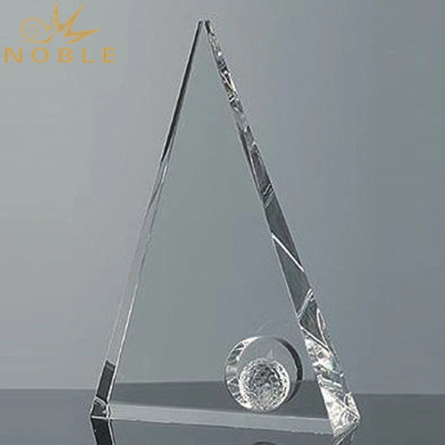 Customize Triangle Crystal Pyramid Trophy For Business Souvenir 1