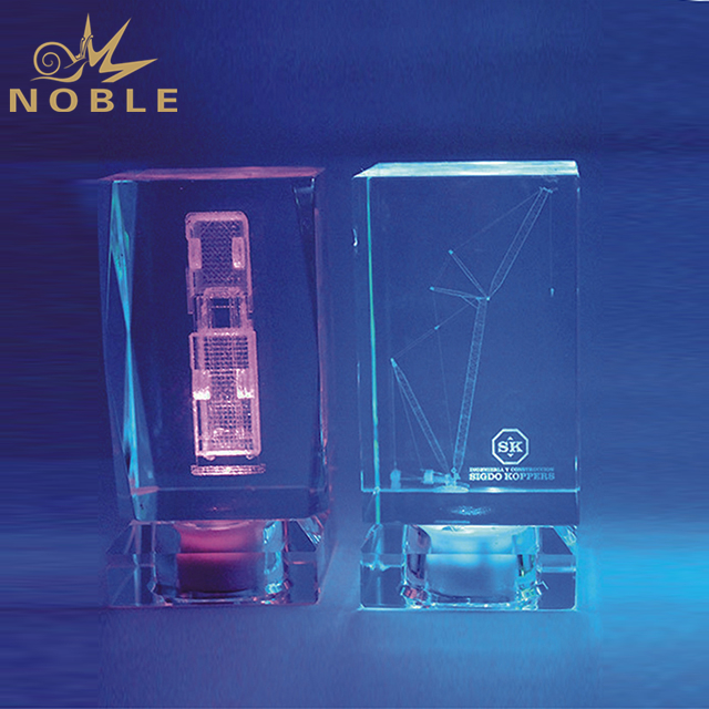 Cheap Customized K9 Crystal Cube On Crystal LED Base 1