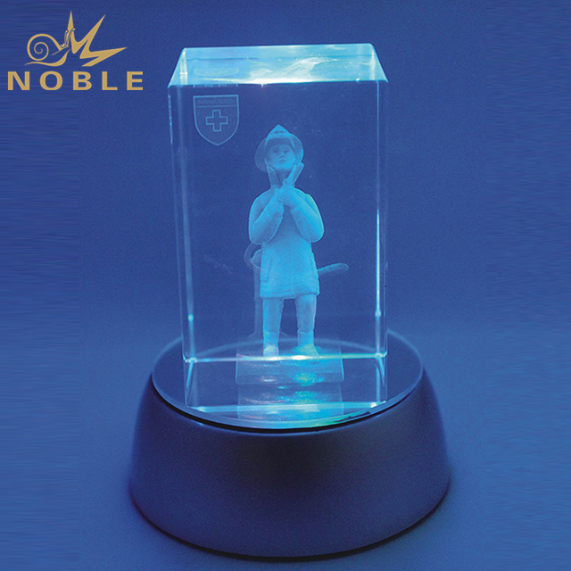 Customized Crystal Cube With LED Base 1