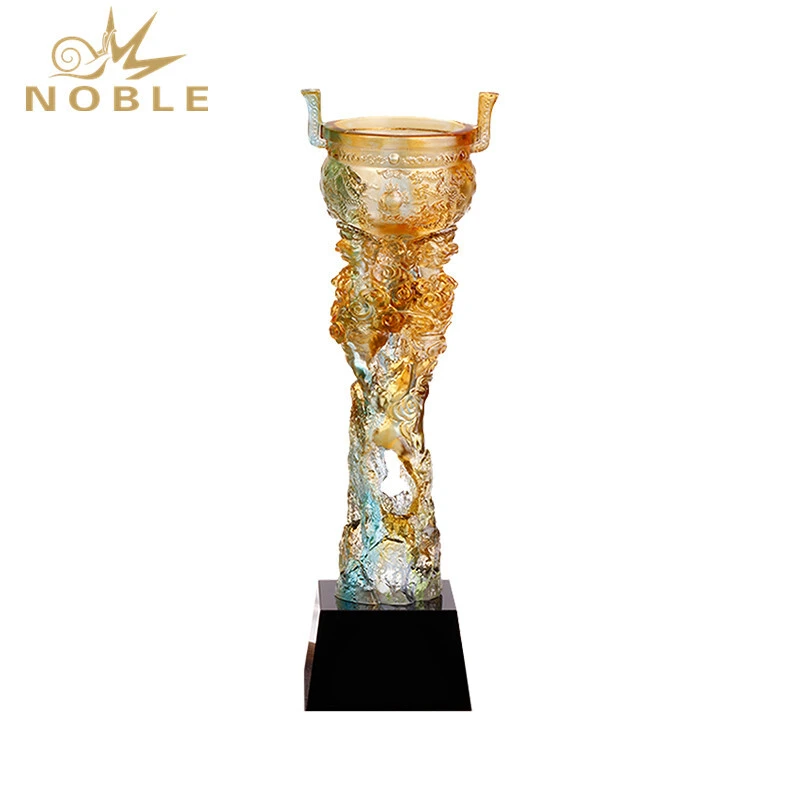 New Customize Business Gift Liuli Human Crystal Religious Trophy 1