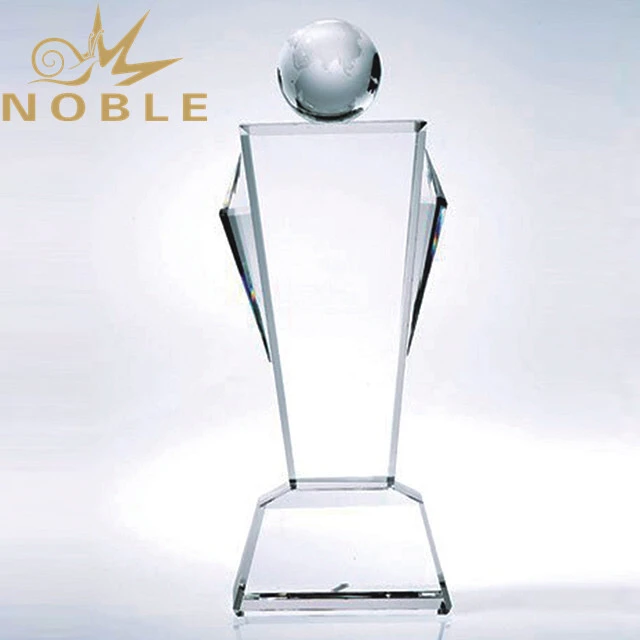 New design free engraving crystal globe trophy 1