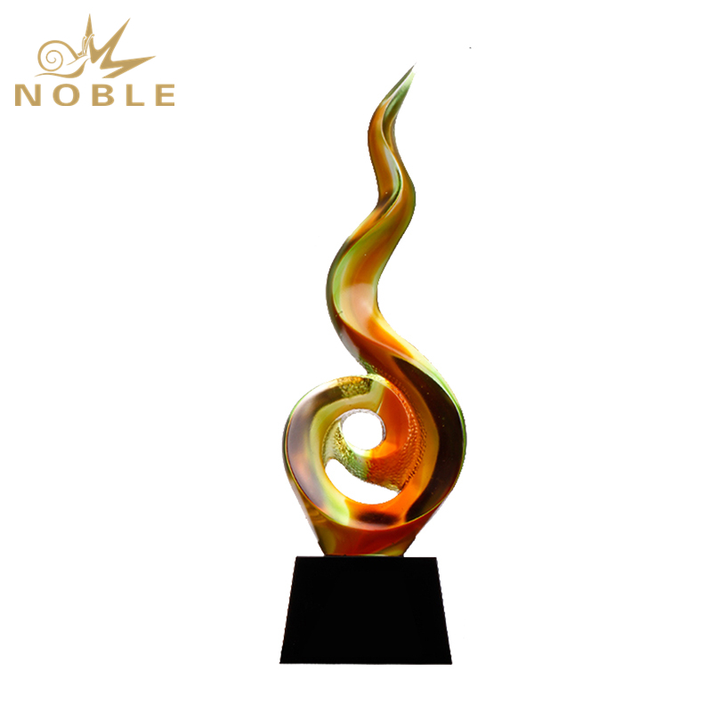 Hot Sale Customized Colored Liu Li Trophy 1